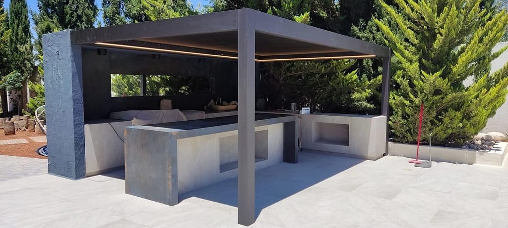 TRABAJO REALIZADO EN UN JARDIN